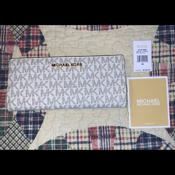 MICHAEL Michael Kors Handbags - NWT - Michael Kors Slim bifold wallet
